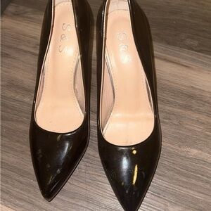 Women's Black Pumps